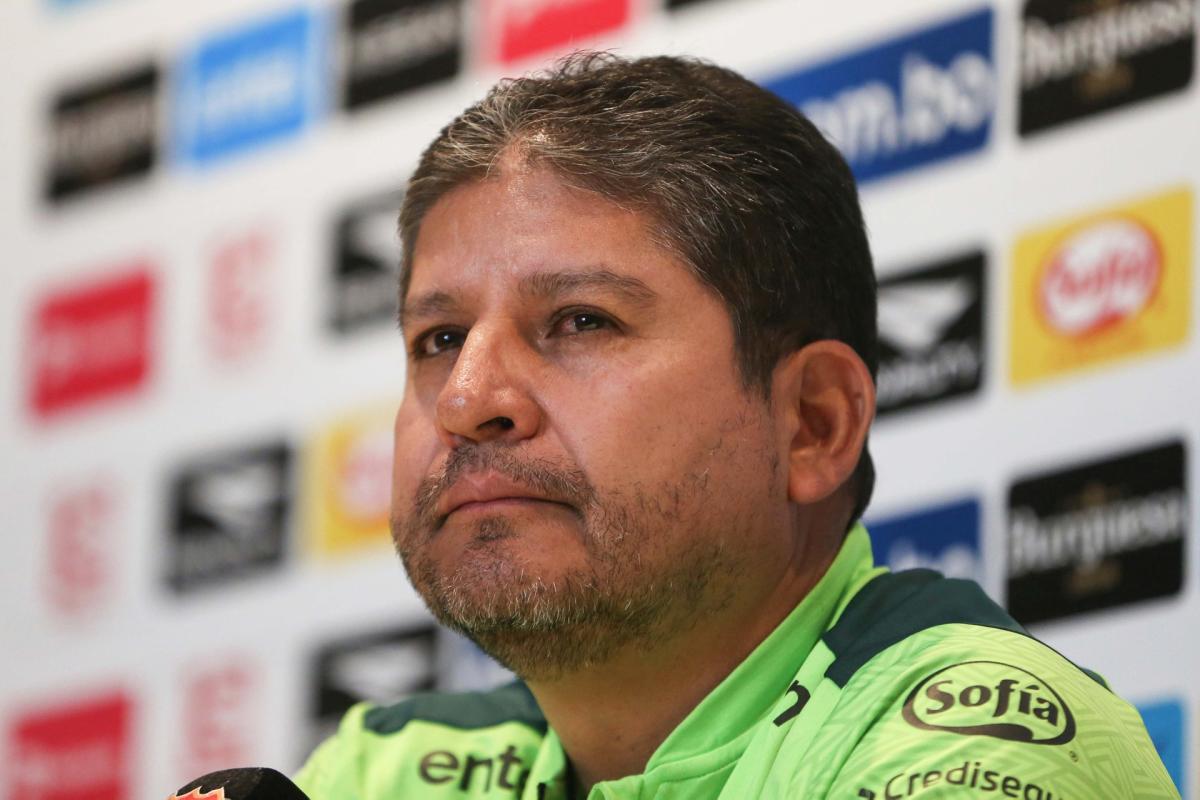 villegas-apuesta-por-un-equipo-con-“buena-recuperacion”-de-balon-para-enfrentar-a-ecuador