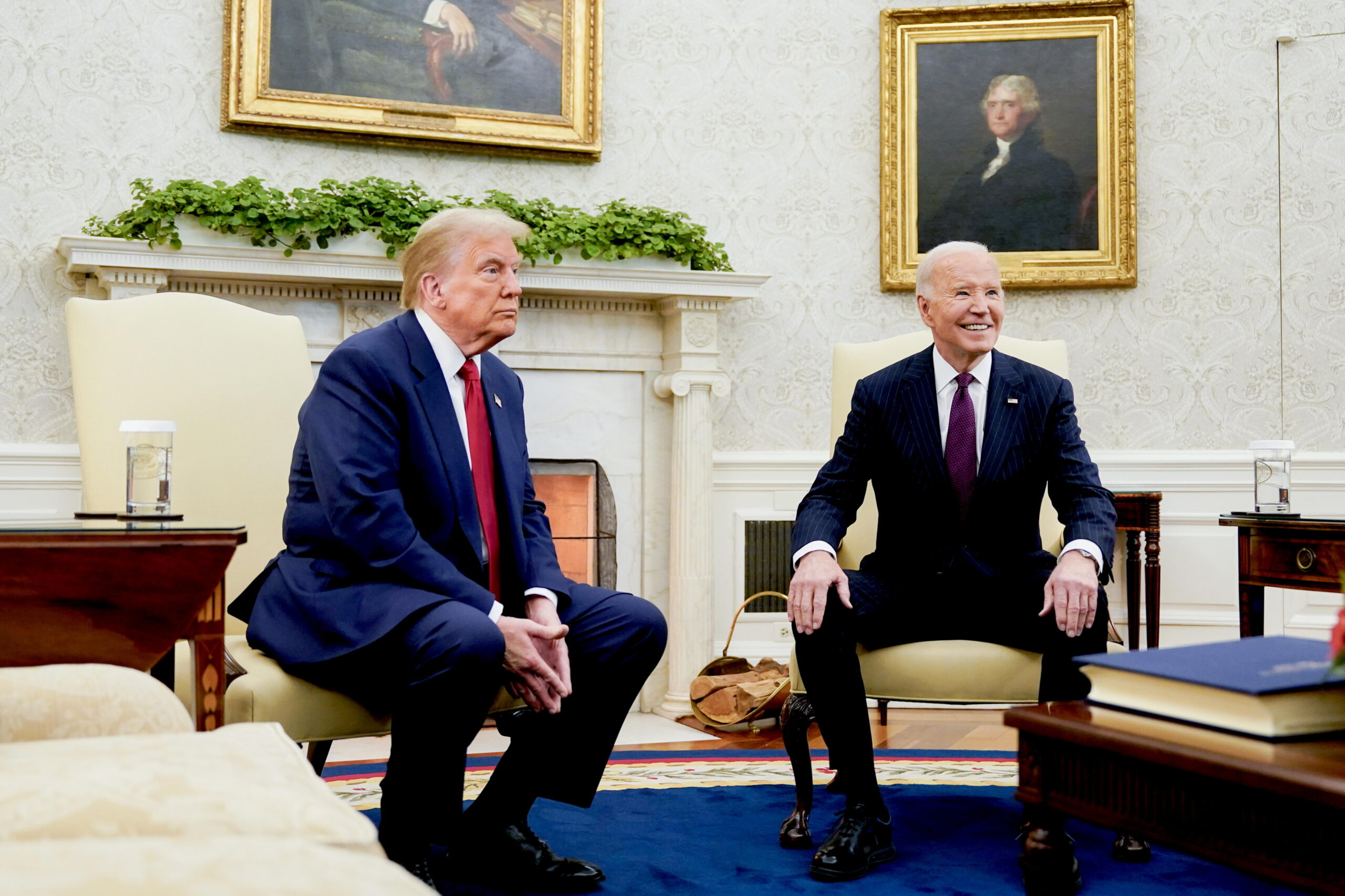 Trump y Biden se reúnen en Washington para iniciar la transición