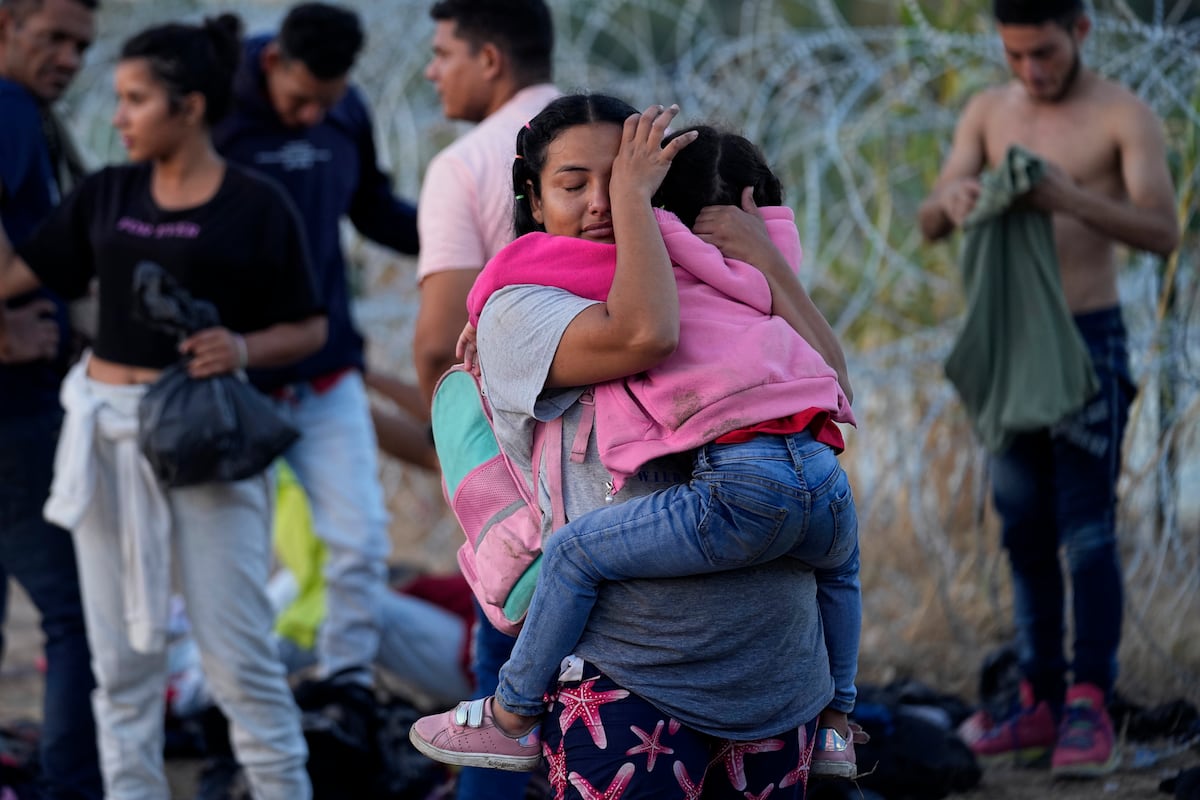 Los defensores de los derechos humanos piden a Biden que acelere las reformas para proteger a los migrantes