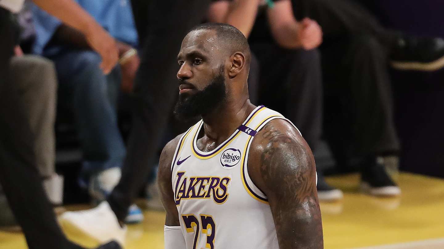 LeBron impulsa a los Lakers con triple-doble de 30 puntos para vencer a los Grizzlies