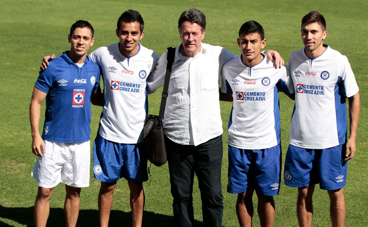 Debutó con gol en Cruz Azul para luego no jugar nunca más y se retiró con 28 años