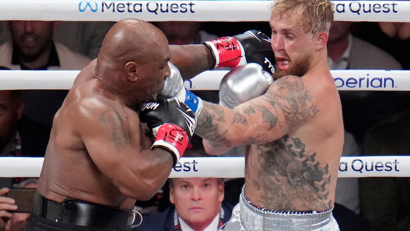 Jake Paul vence a Mike Tyson en una pelea que fue mucho show y poco boxeo en AT&T Stadium