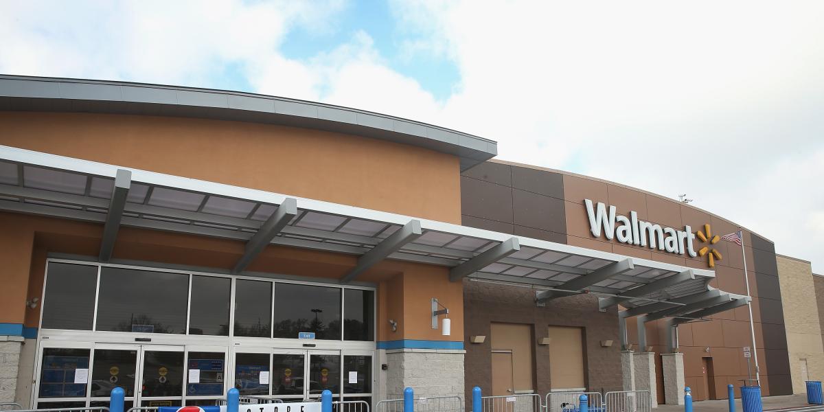 Le exigen a Walmart y otros supermercados retirar uno de los productos más vendidos de Estados Unidos