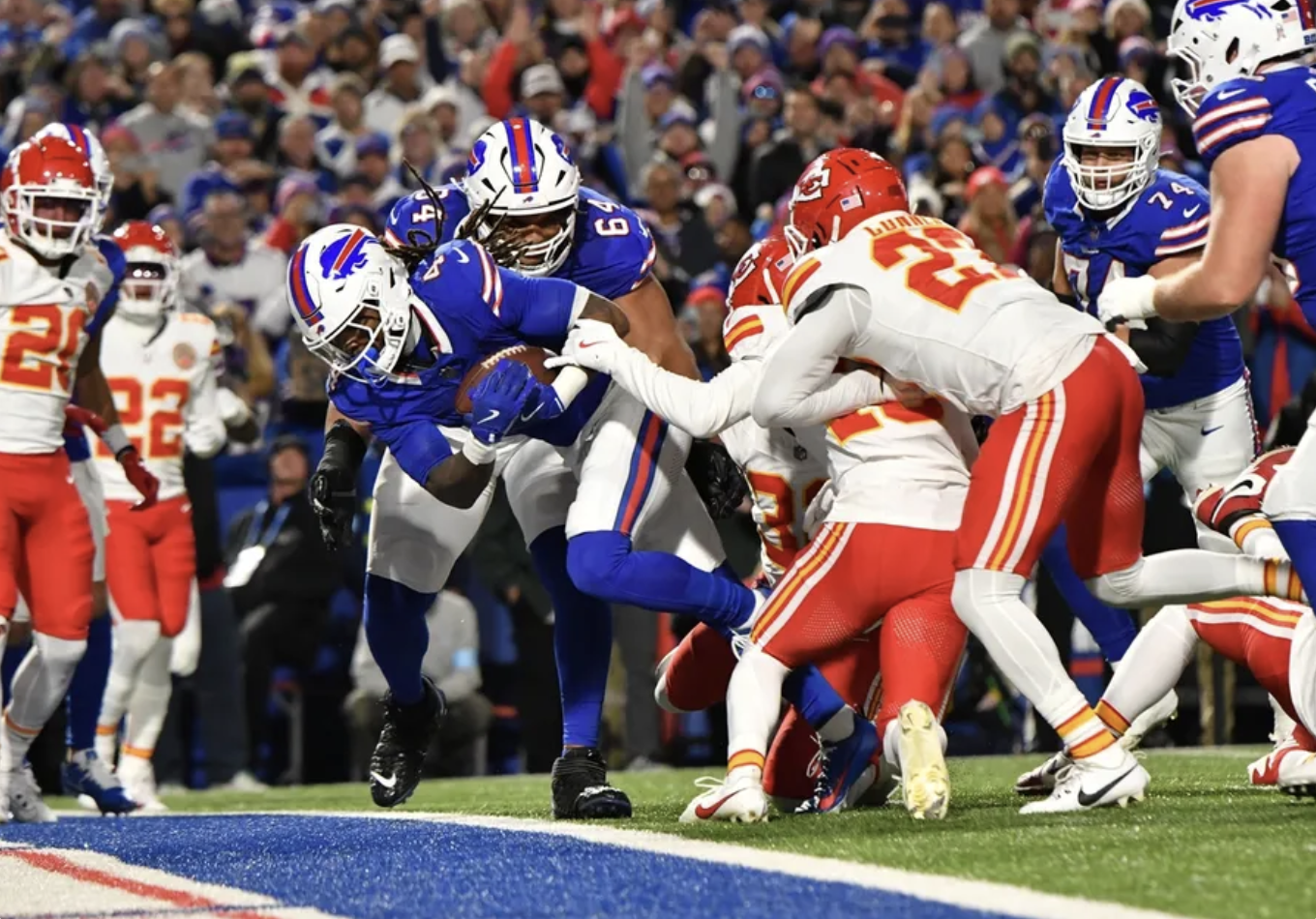 Deadspin | Los Buffalo Bills derrotaron a los Kansas City Chiefs el domingo, poniendo fin a sus sueños de una temporada perfecta. Brindemos por los imperfectos Chiefs de 2024.