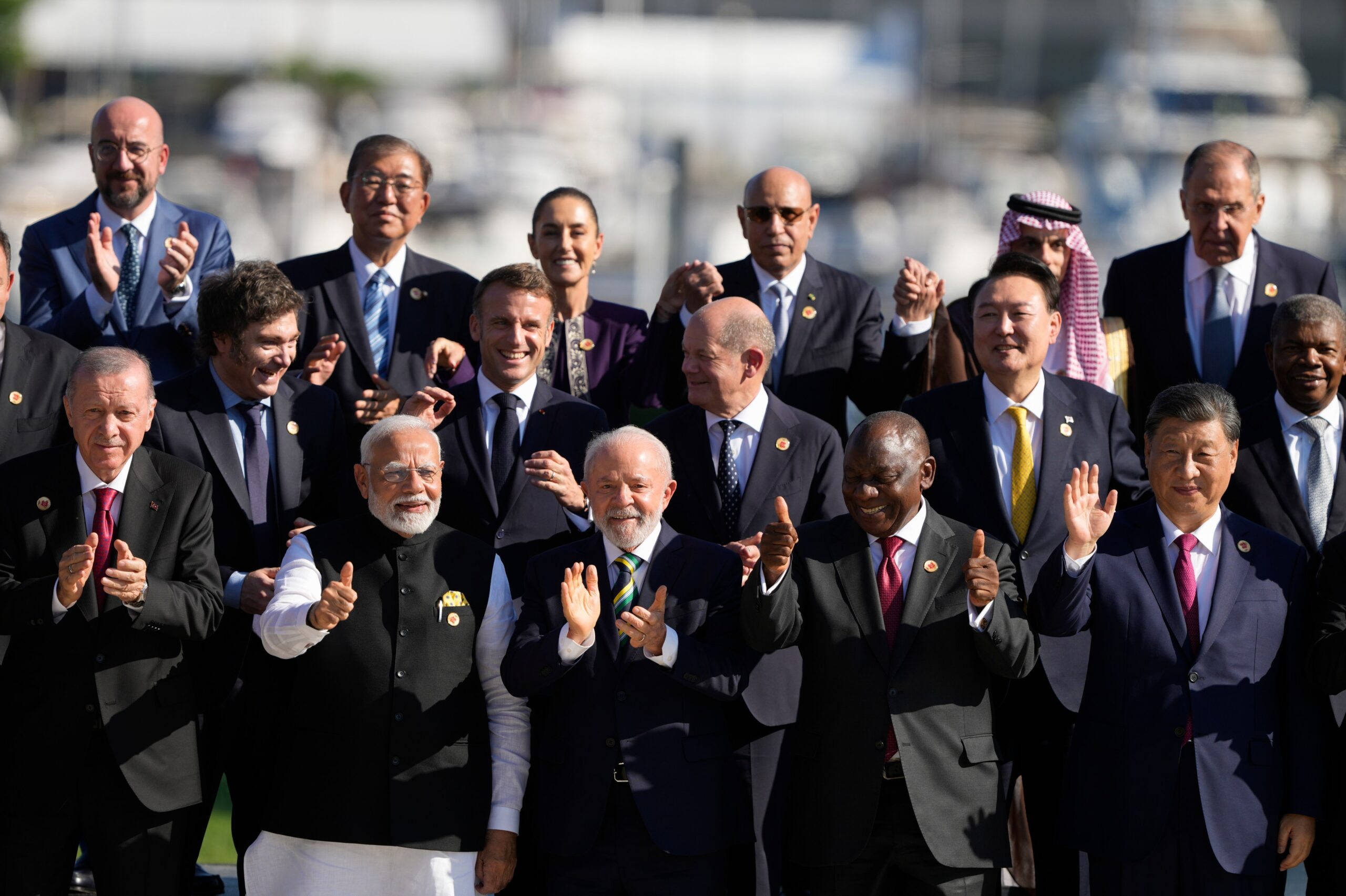 Biden, Trudeau y Meloni llegan tarde a la foto de la Alianza contra el Hambre y la Pobreza del G20 – La Opinión