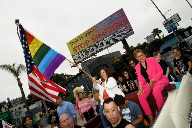 el-ayuntamiento-de-los-angeles-considerara-hoy-martes-una-ley-de-“ciudad-santuario”