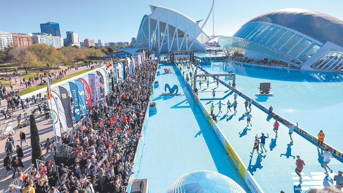 El corredor popular del Maratón Valencia en Super Running