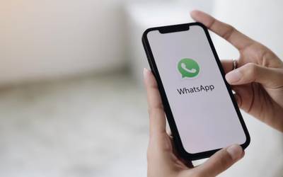 Pon tu WhatsApp en onda, activa el modo ‘Fiesta’ con estos pasos