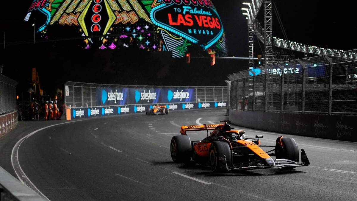 Todo listo para el GP de Las Vegas, en donde Max Verstappen podría coronarse nuevamente