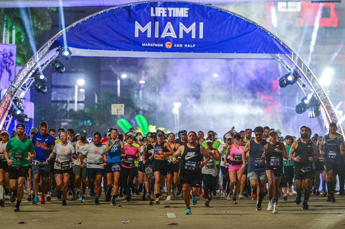 maraton-de-miami-rompe-records-con-mas-de-29.000-corredores-inscritos