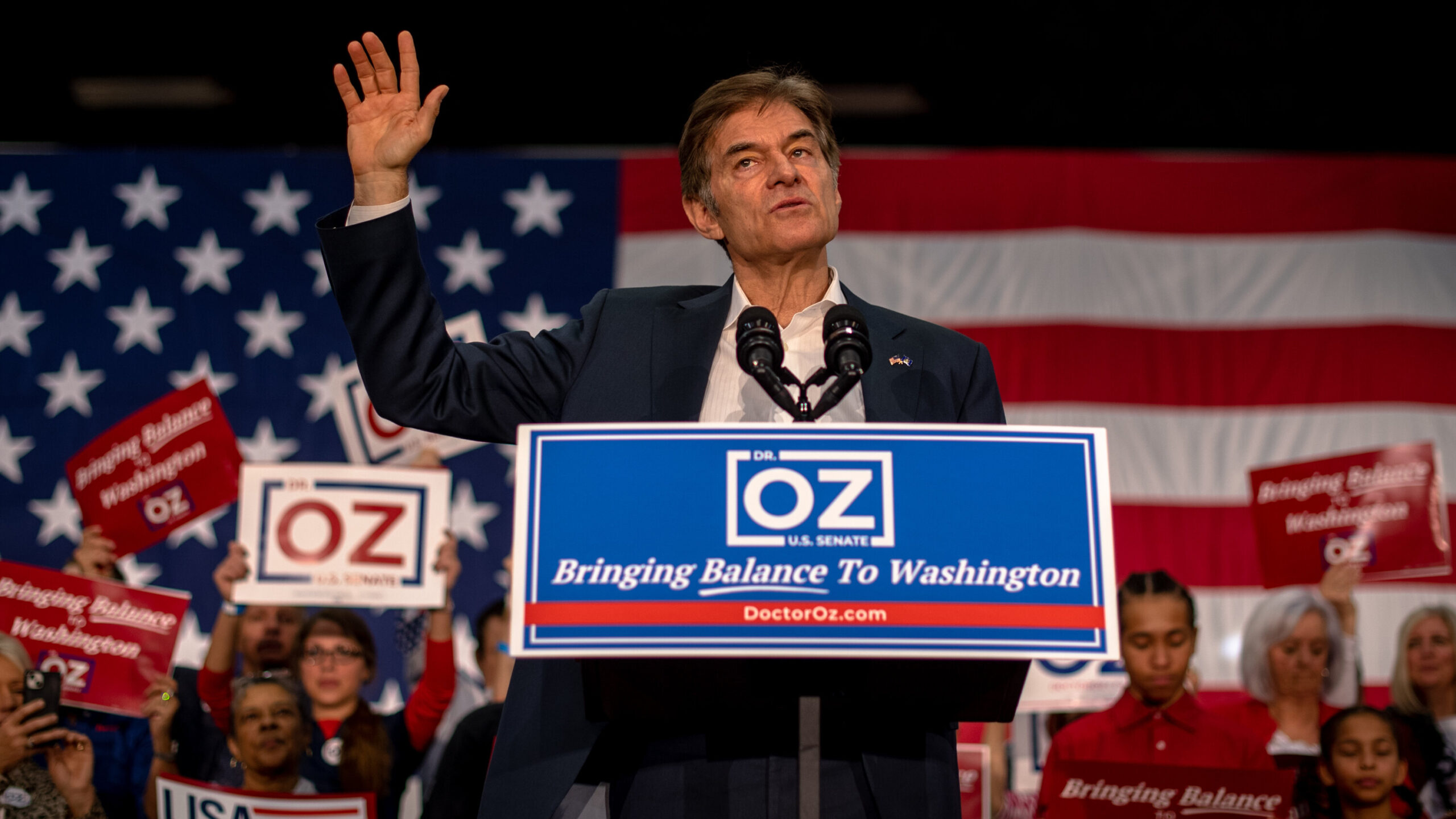 Trump planea nombrar al Dr. Oz para supervisar Medicare, Medicaid y Obamacare