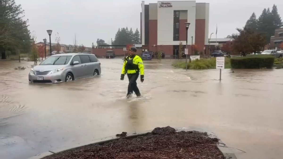 tormenta-en-la-bahia:-inundaciones,-cierre-de-escuelas-y-apagones