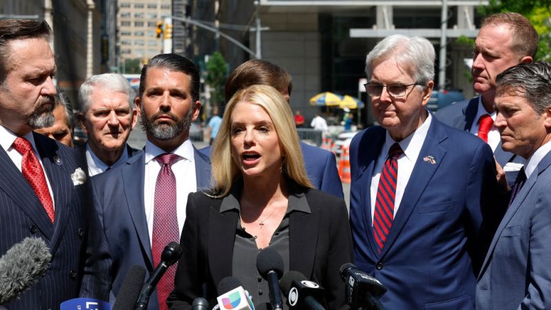 La elección de Trump de Pam Bondi como secretaria de Justicia es clave para ejecutar sus políticas de migración y represalias | CNN