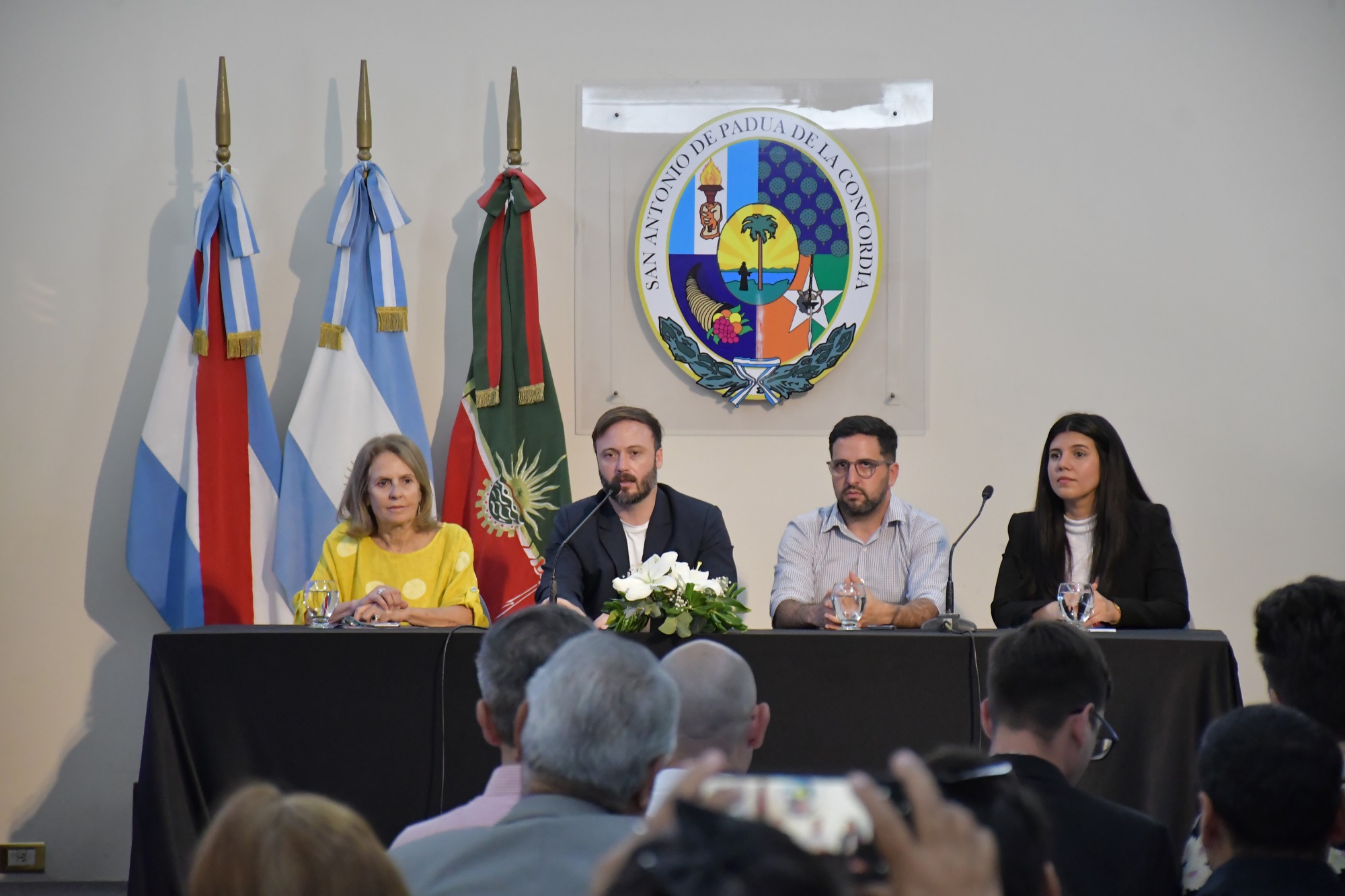 AZCUÉ CELEBRÓ EL DIÁLOGO INTERRELIGIOSO Y REIVINDICÓ EL ROL SOCIAL DE LAS COMUNIDADES DE FE Fue durante la mañana de…