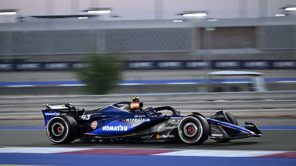 franco-colapinto-hoy-en-la-formula-1:-a-que-hora-es-la-sprint-race-del-gp-de-qatar-|-la-carrera-y-la-clasificacion-en-el-circuito-internacional-de-lusail