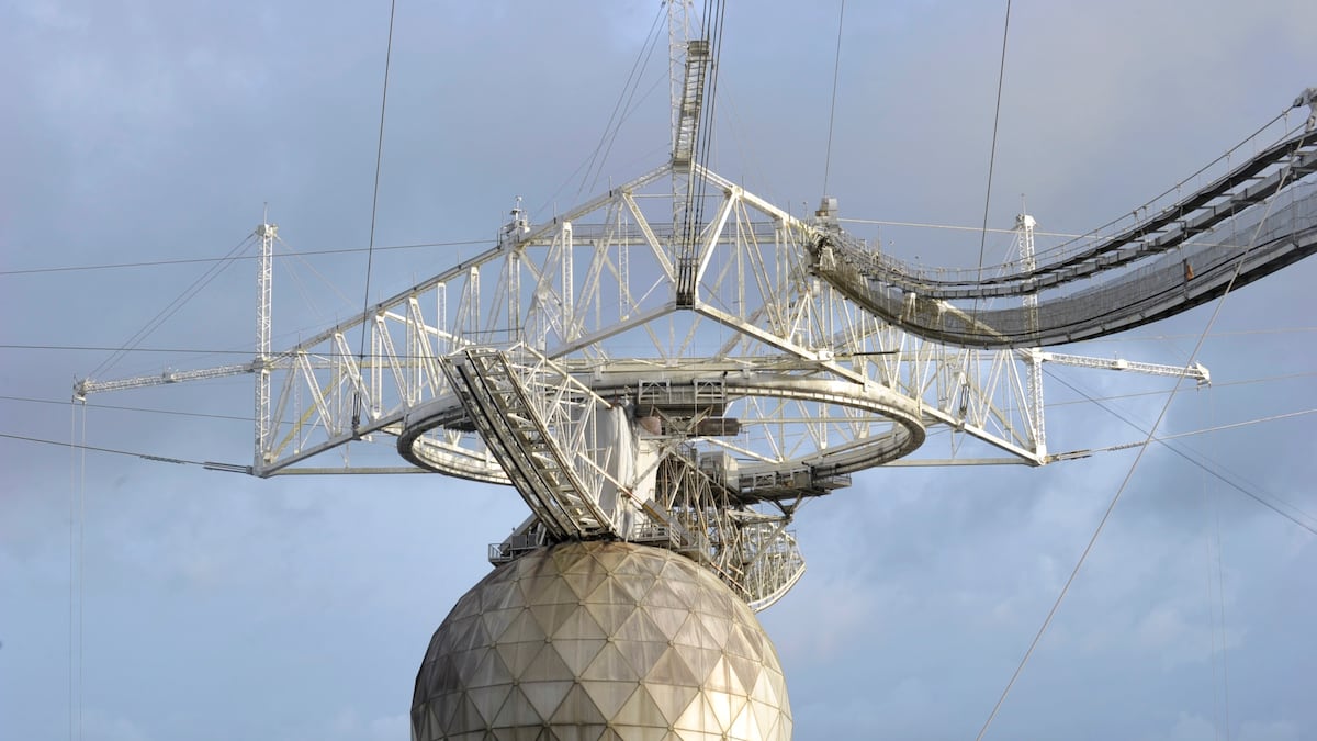 fotos:-asi-era-el-radiotelescopio-de-arecibo