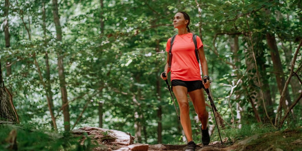 rucking,-la-tecnica-de-caminar-con-peso-que-aumenta-la-resistencia