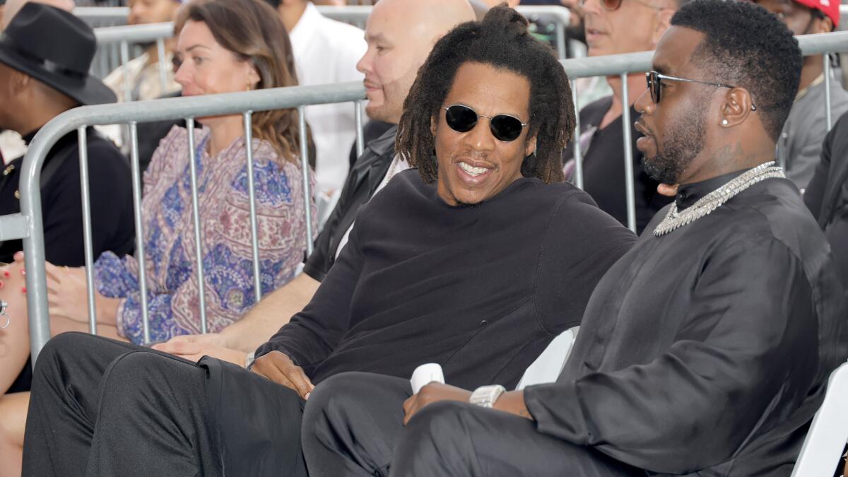 jay-z-se-vio-involucrado-en-el-escandalo-sexual-de-combs-despues-de-semanas-de-desagradables-maniobras-legales-tras-bambalinas