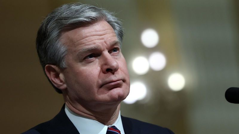 chris-wray-anuncia-que-presentara-su-renuncia-como-director-del-fbi-|-cnn