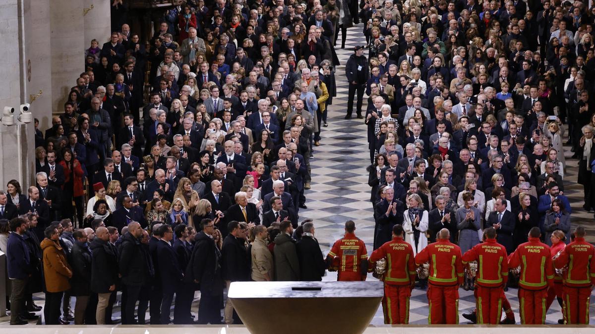 Así hemos contado la reinauguración de Notre Dame en plena crisis política