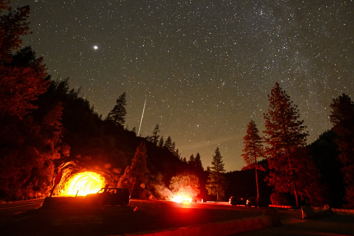 geminidas-2024:-como-y-cuando-ver-la-lluvia-de-estrellas-mas-intensa-del-ano