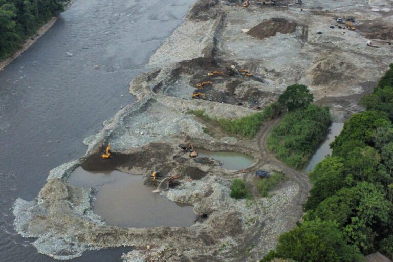 Balance ambiental de Ecuador: sequías y la amenaza de la minería ilegal marcaron el 2024