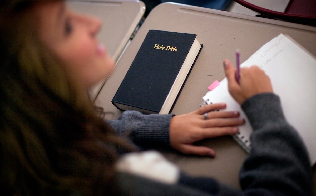 Oklahoma implementa la enseñanza obligatoria de la Biblia en escuelas públicas