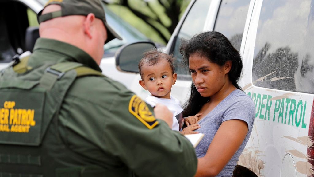 1.360-menores-siguen-sin-ver-a-sus-padres-tras-ser-separados-en-2018-en-frontera