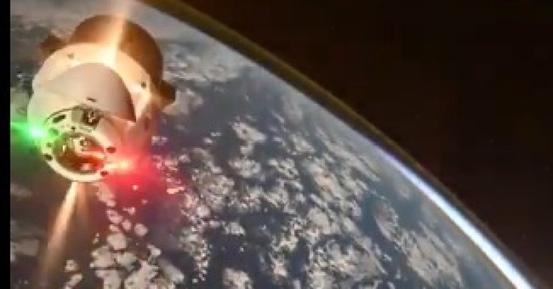 este-es-el-video-mas-genial-que-veras-de-una-capsula-dragon-de-spacex