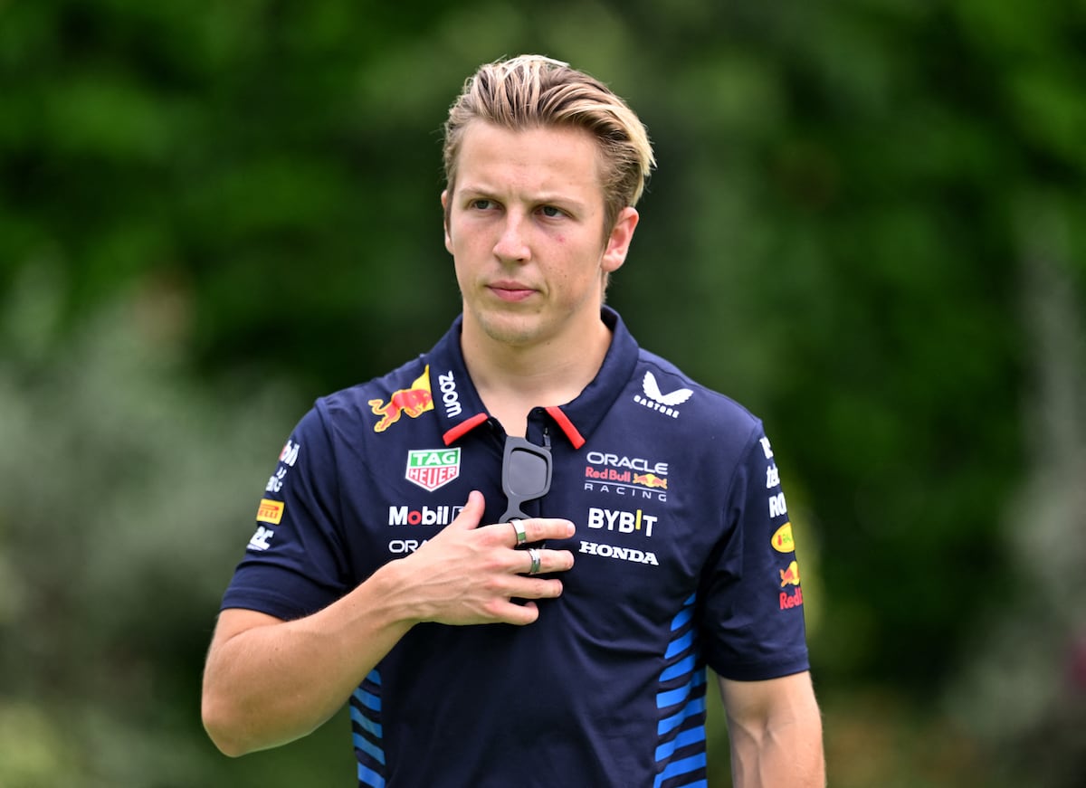 Red Bull confirma a Liam Lawson como sustituto de Checo Pérez