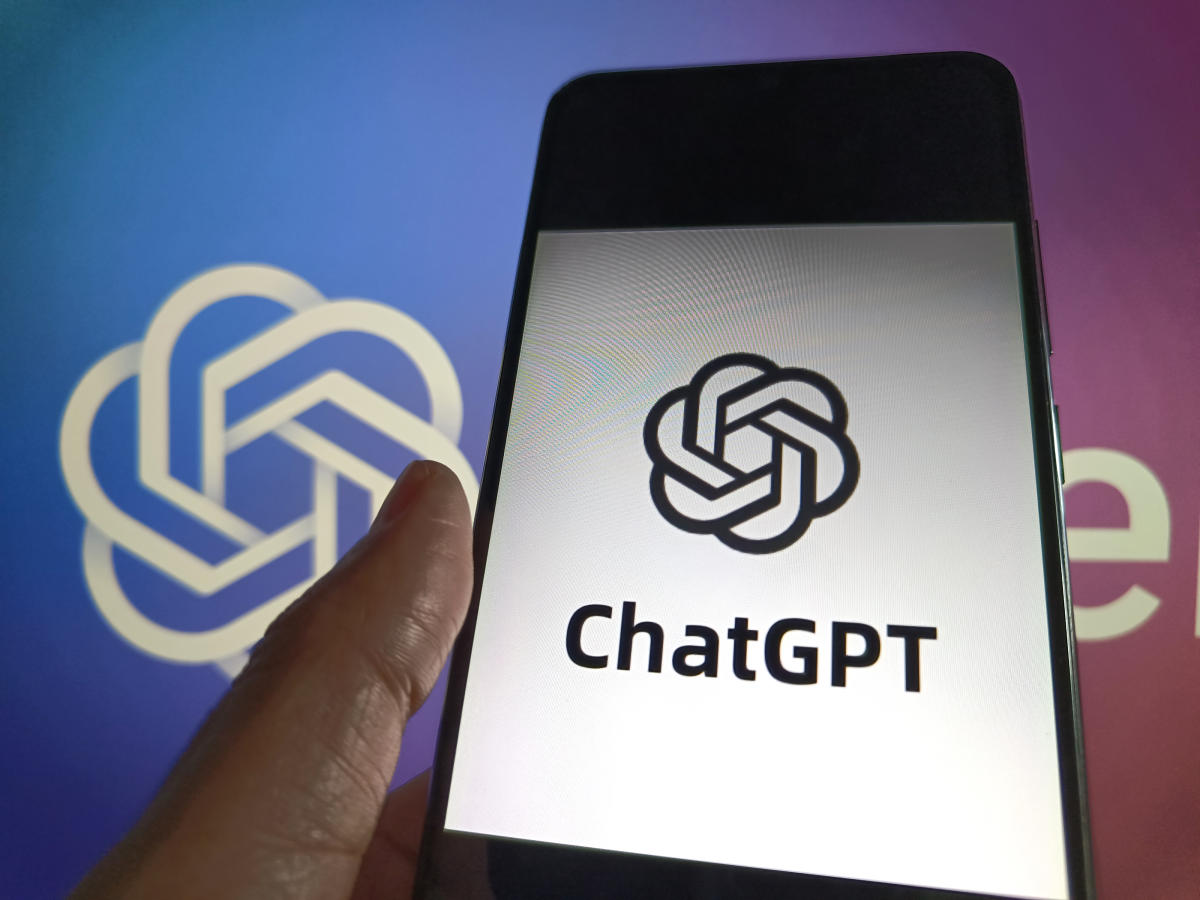 openai-permite-desde-hoy-llamar-por-telefono-a-su-chatgpt-de-inteligencia-artificial-y-chatear-por-whatsapp