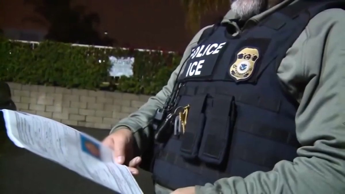 ICE detiene a 16 personas en Aurora, creen que son miembros del Tren de Aragua