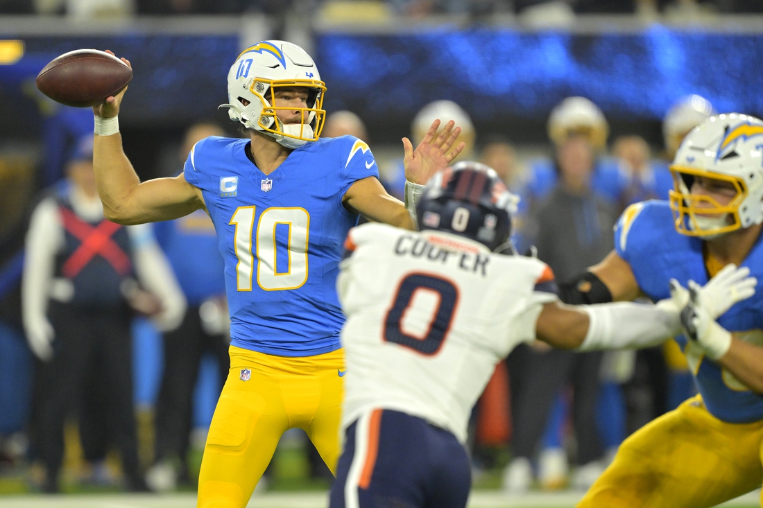 deadspin-|-los-chargers-superan-a-los-broncos-y-se-acercan-a-los-playoffs