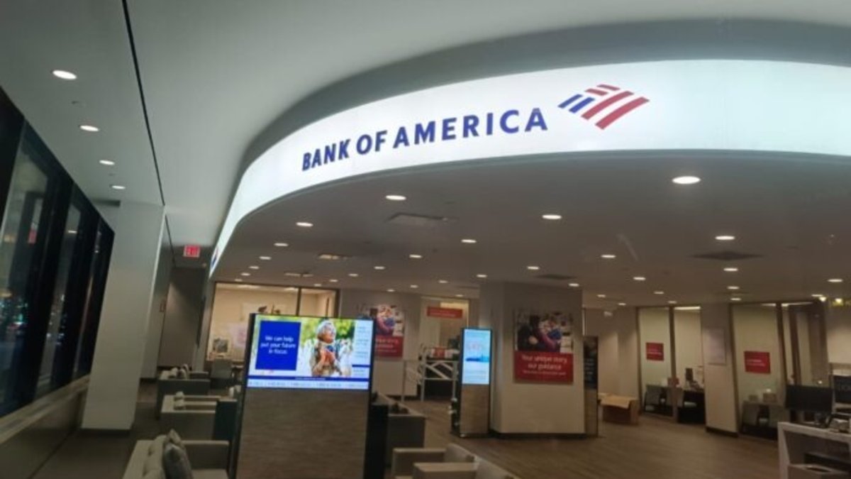 Sepa por qué Bank of America cierra algunas sucursales en EEUU