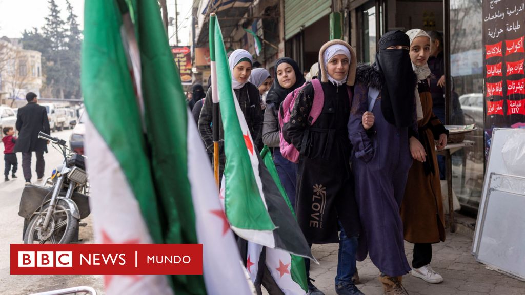 Siria: La vida en Idlib, el feudo de los rebeldes que derrocaron el régimen de Al Assad (y lo que anticipa sobre su posible gobierno) – BBC News Mundo