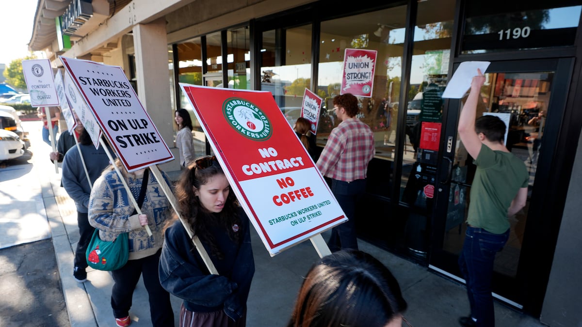 huelga-de-starbucks-se-expande-en-estados-unidos