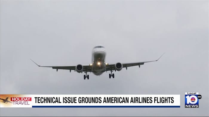 American Airlines vuelve a operar después de que un problema técnico paralizara vuelos en EE.UU.