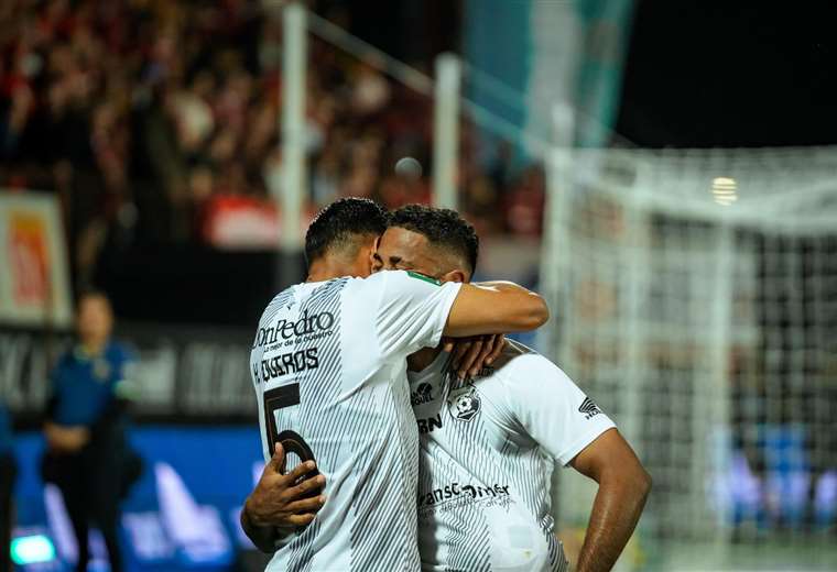 herediano-suma-su-estrella-30-en-la-casa-de-un-alajuelense-que-no-para-de-sufrir-|-teletica