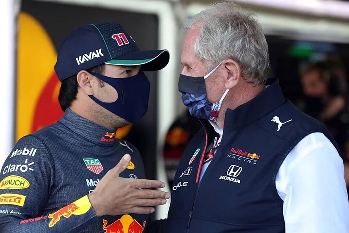 Helmut Marko dobla las manos y reconoce el paso de Checo Prez por Red Bull