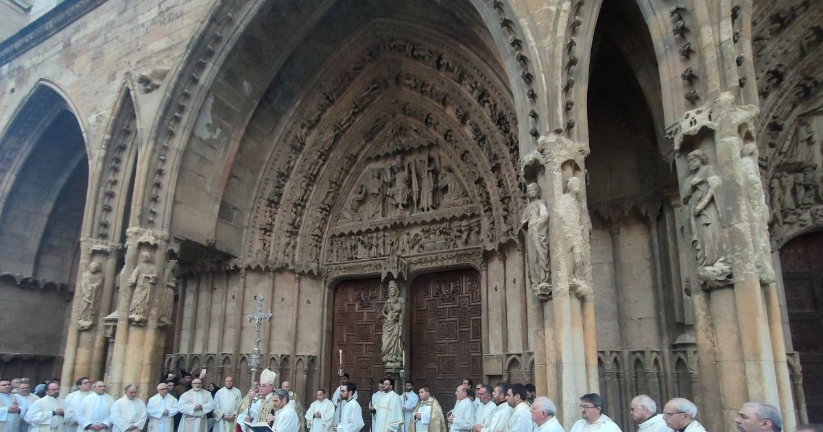 la-apertura-de-la-puerta-santa-de-la-catedral-de-leon-inicia-el-jubileo