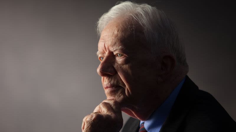 jimmy-carter,-un-presidente-de-un-solo-mandato-que-se-convirtio-en-un-estadista-trotamundos,-muere-a-los-100-anos-|-cnn