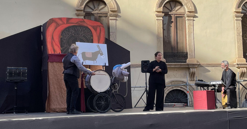 Las artes escénicas crean afición entre los niños en el Festival de Teatro Infantil