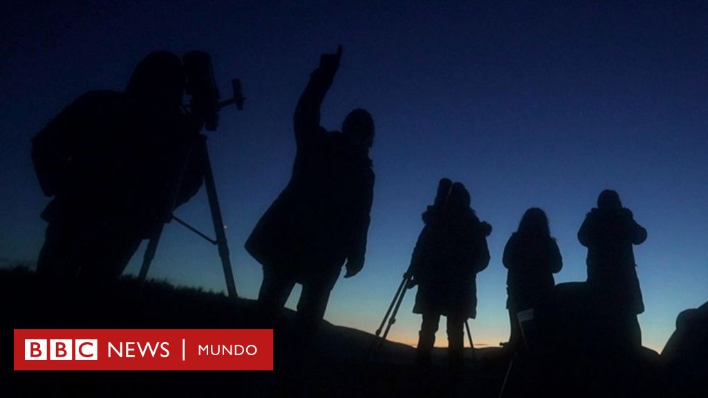 T Corona Borealis, el raro espectáculo cósmico descubierto por un adolescente aficionado que 80 años después sueña con volver a verlo  – BBC News Mundo