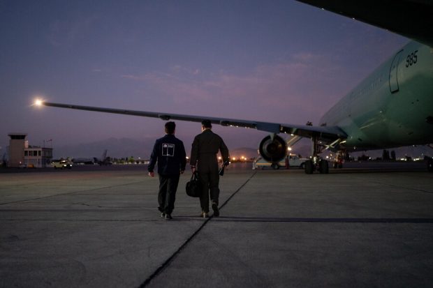 Presidente Boric ya está en vuelo al Polo Sur: “Un hito diplomático, científico y ambiental”