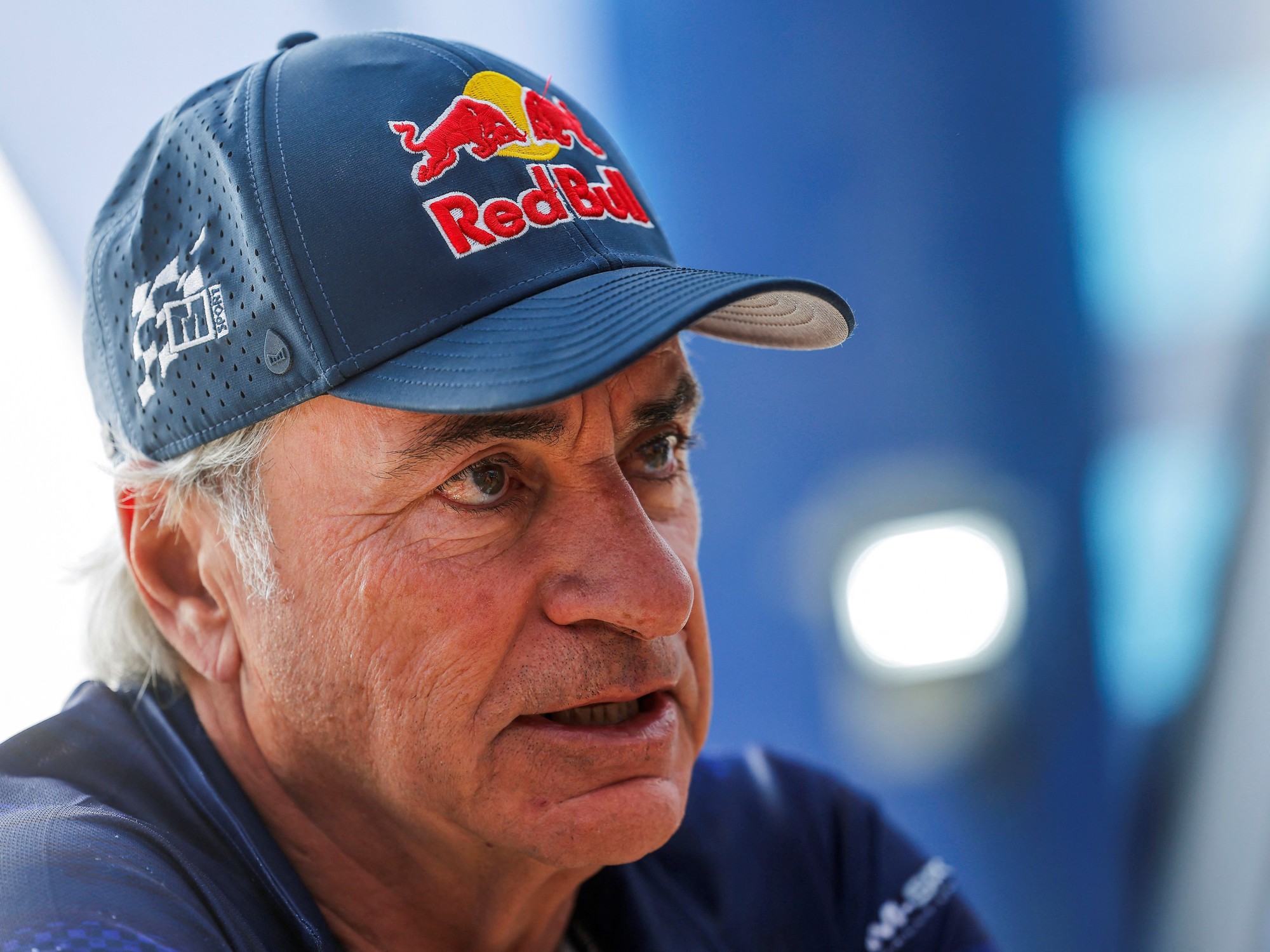 Carlos Sainz, a horas de defender su corona en el Rally Dakar: “Es lógico pensar que Colapinto tendrá un futuro fantástico en la Fórmula 1”