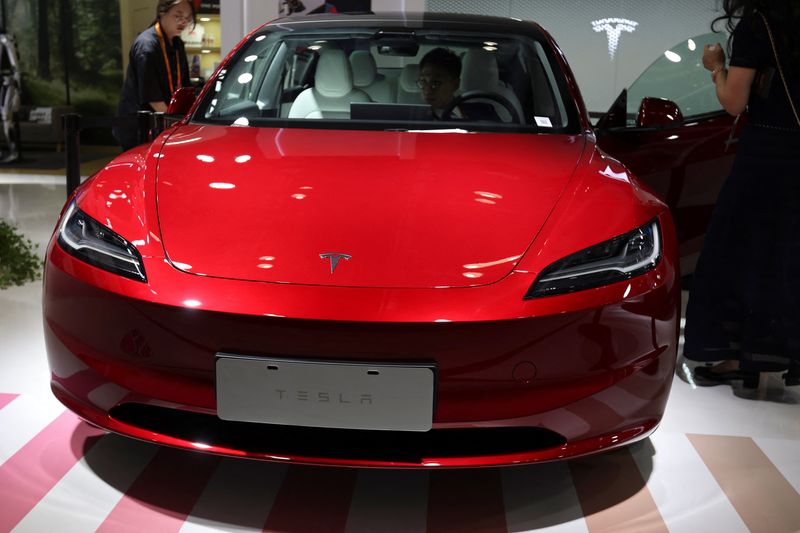 Las ventas de Tesla en China tocan récord en 2024, revirtiendo declive mundial