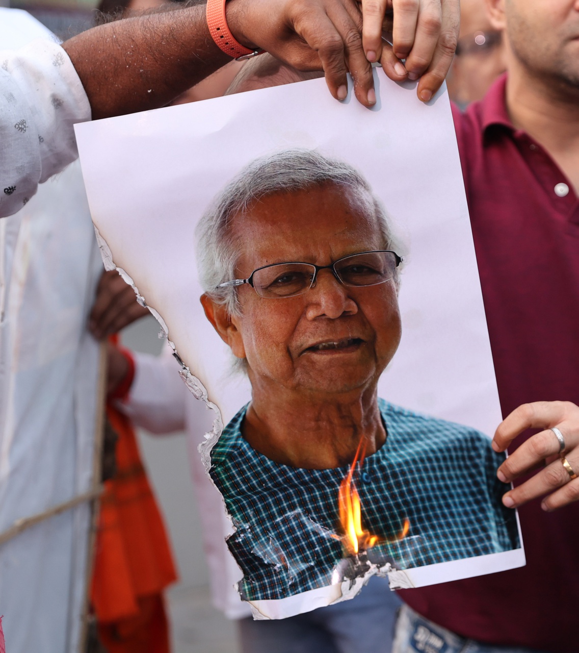 Un tribunal de Bangladés deniega libertad bajo fianza al líder hindú detenido en noviembre