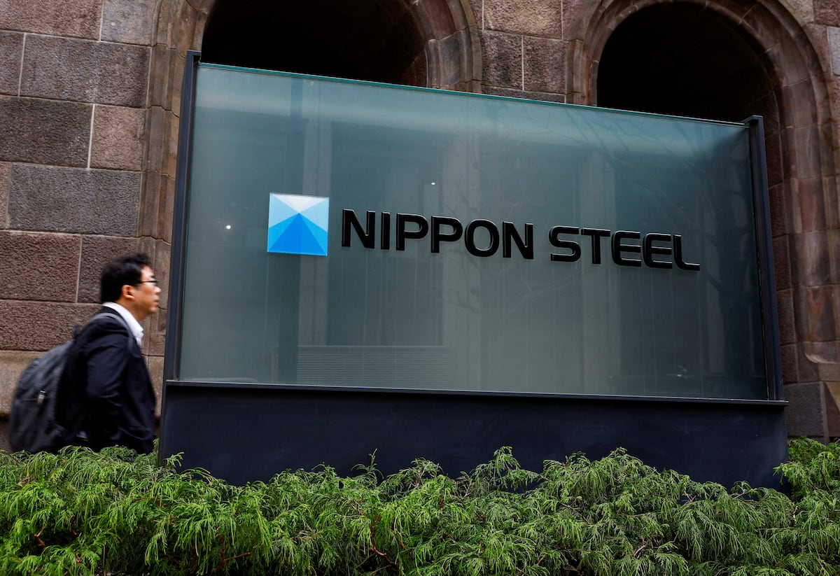 Nippon Steel y US Steel inician la batalla legal para salvar su fusión del veto de Biden