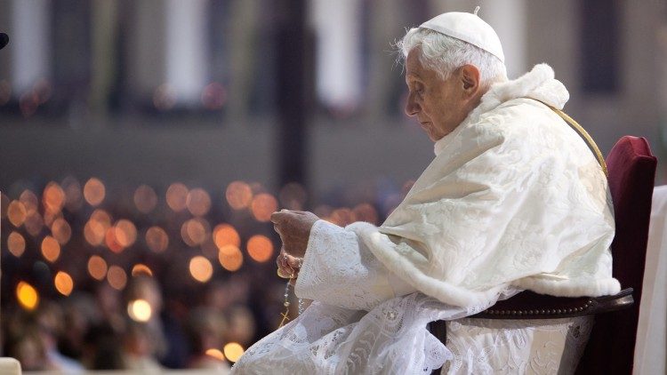 Benedicto XVI: Qué es el cristianismo – Exaudi