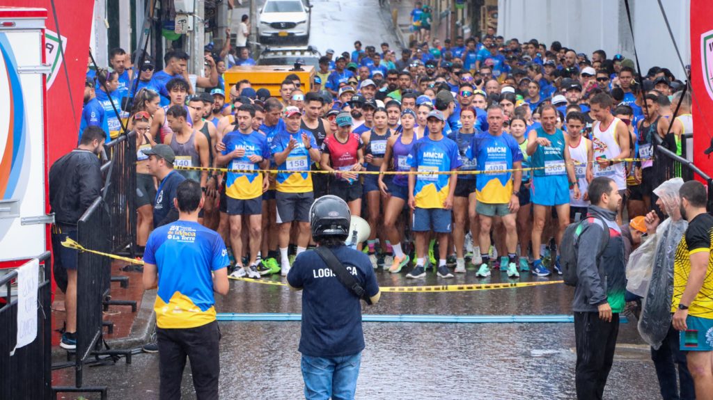 Más de mil atletas protagonizaron la primera Media Maratón de Marinilla | MiOriente